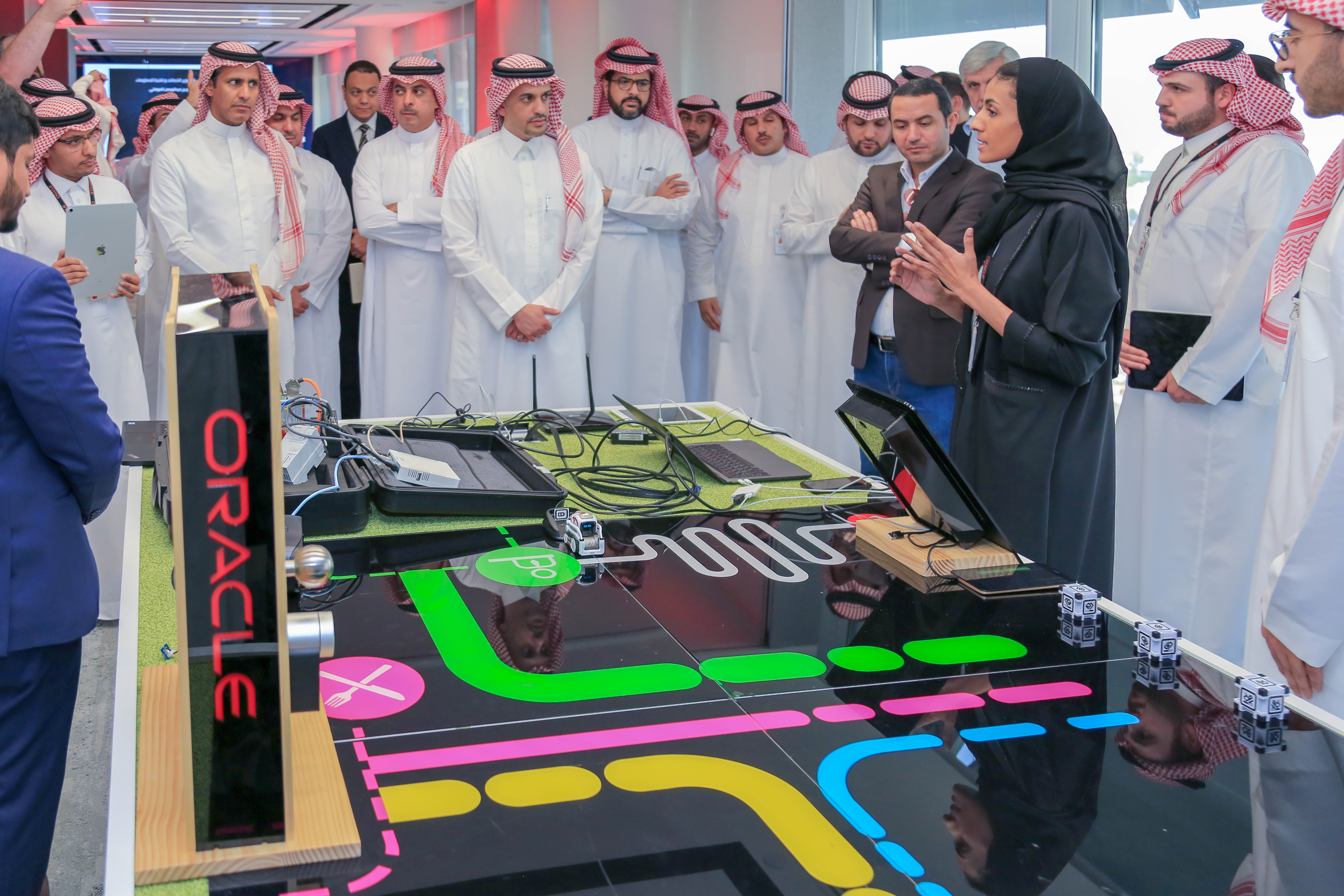 Oracle sets up innovation hub in Saudi