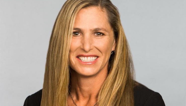 Suzanne DiBianca, Salesforce