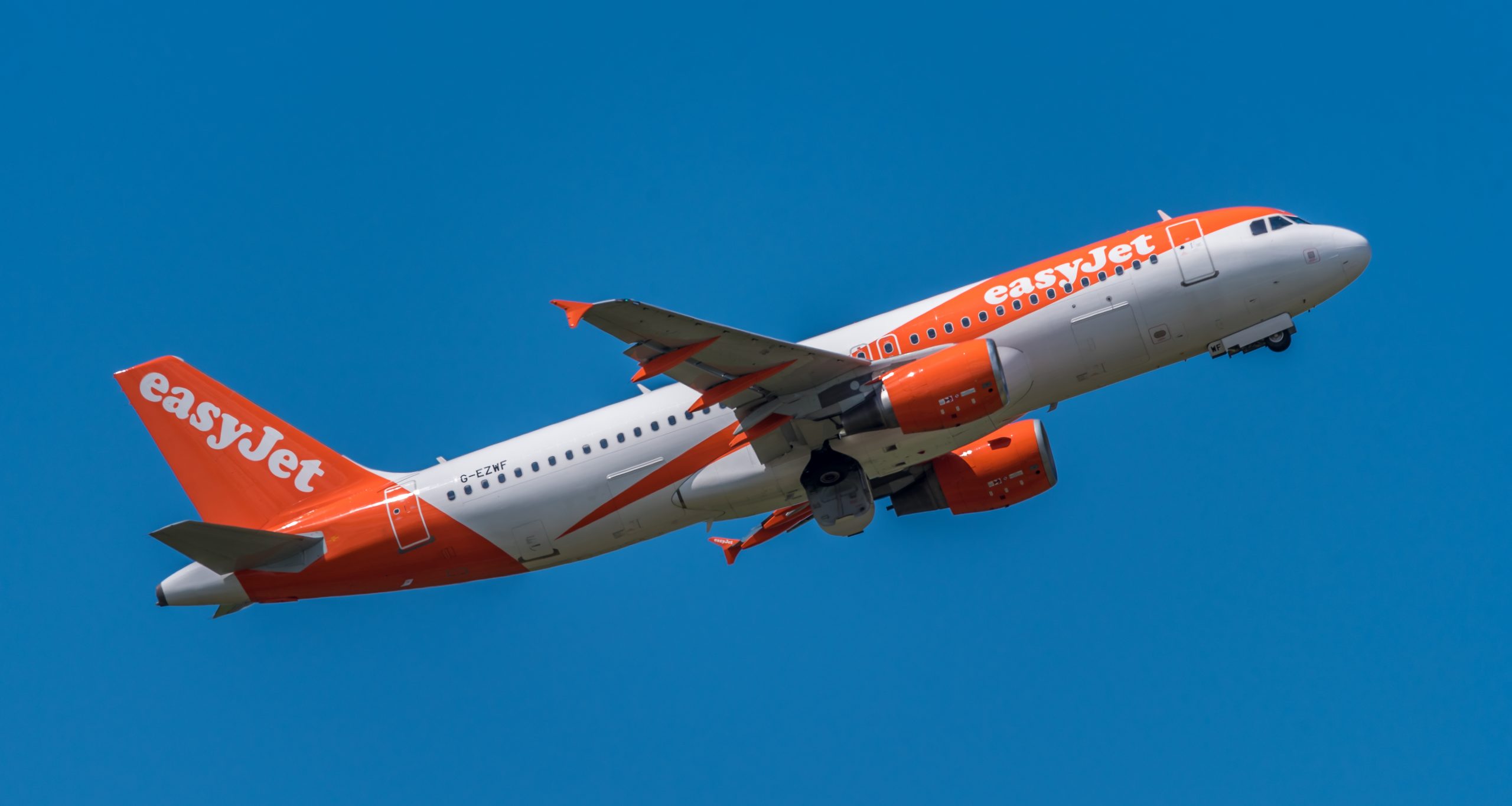 easyJet