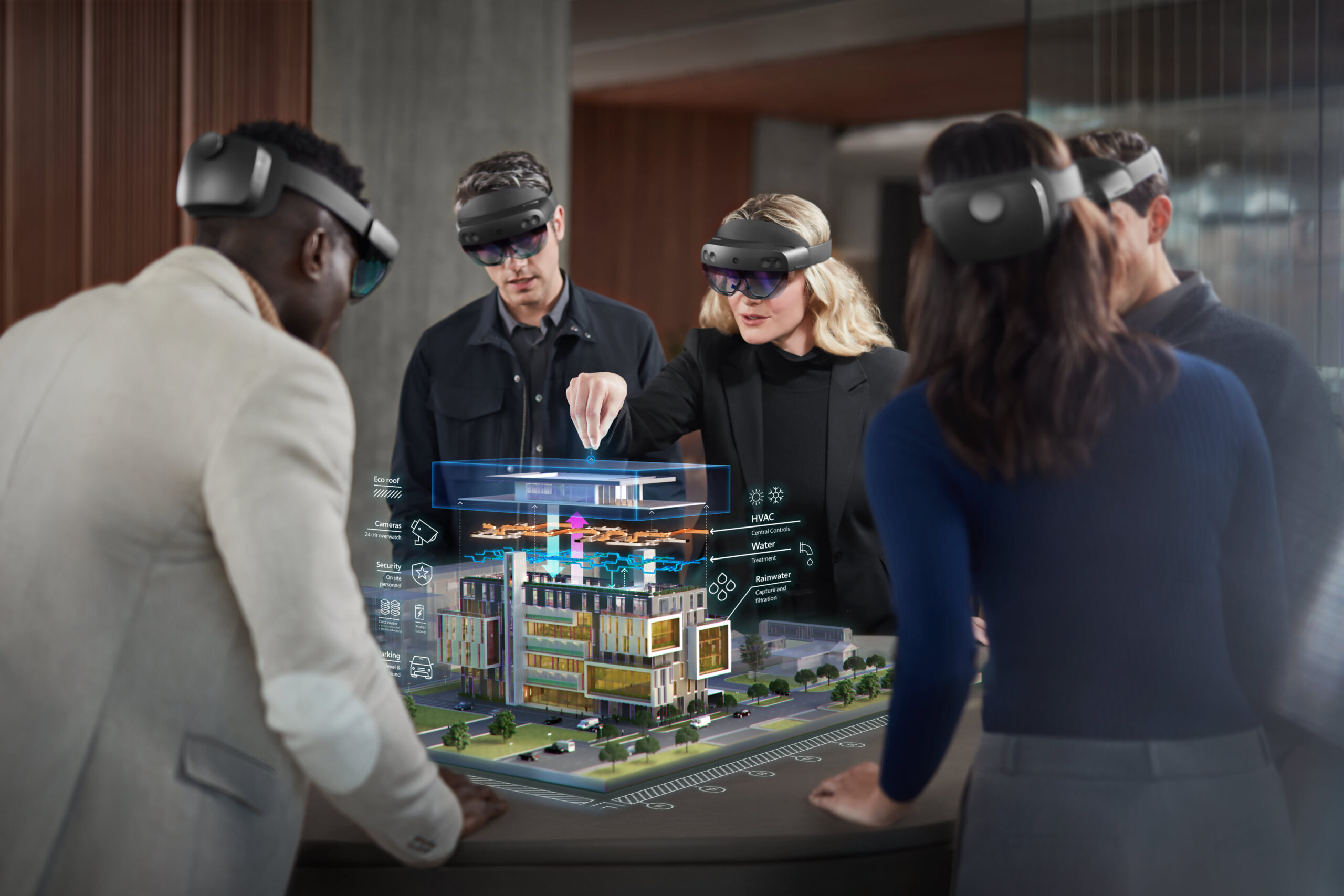 Microsoft Announces HoloLens 2 in the UAE