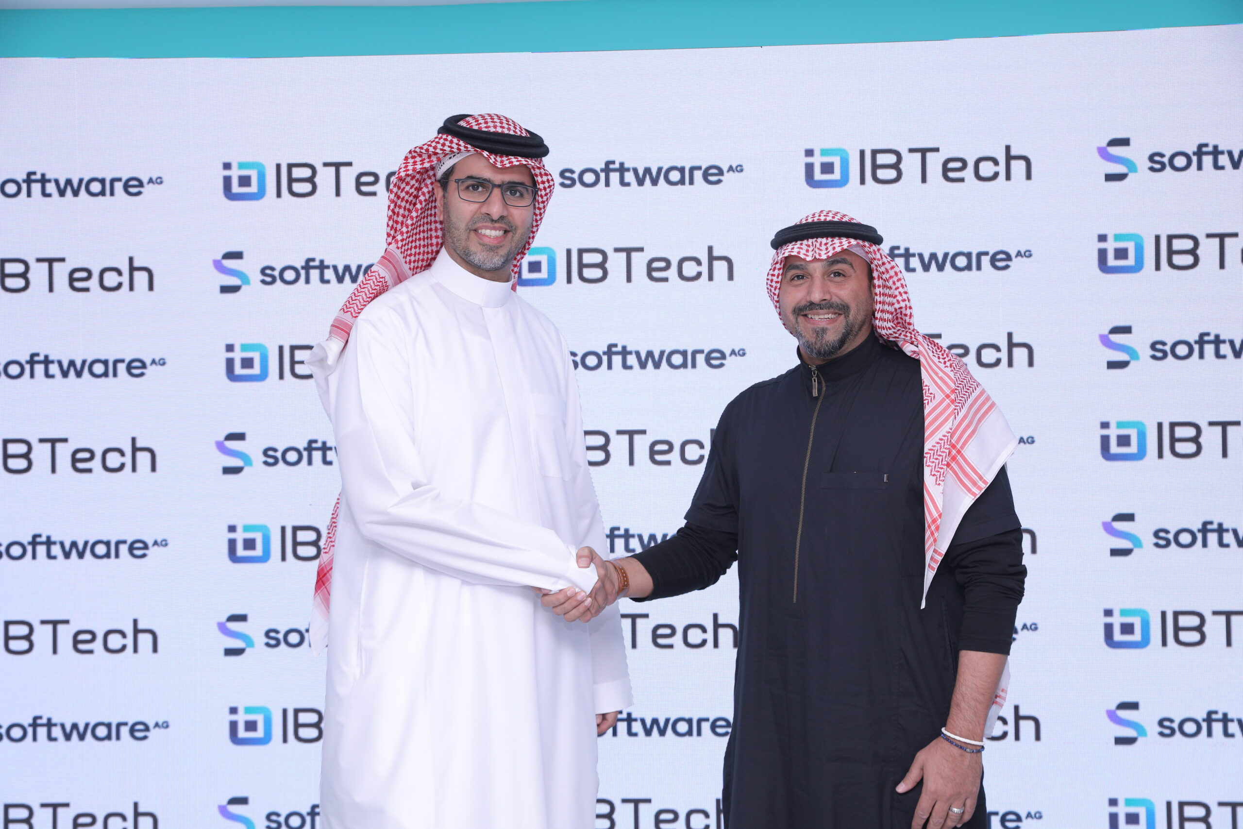 Software AG and IBTech join forces