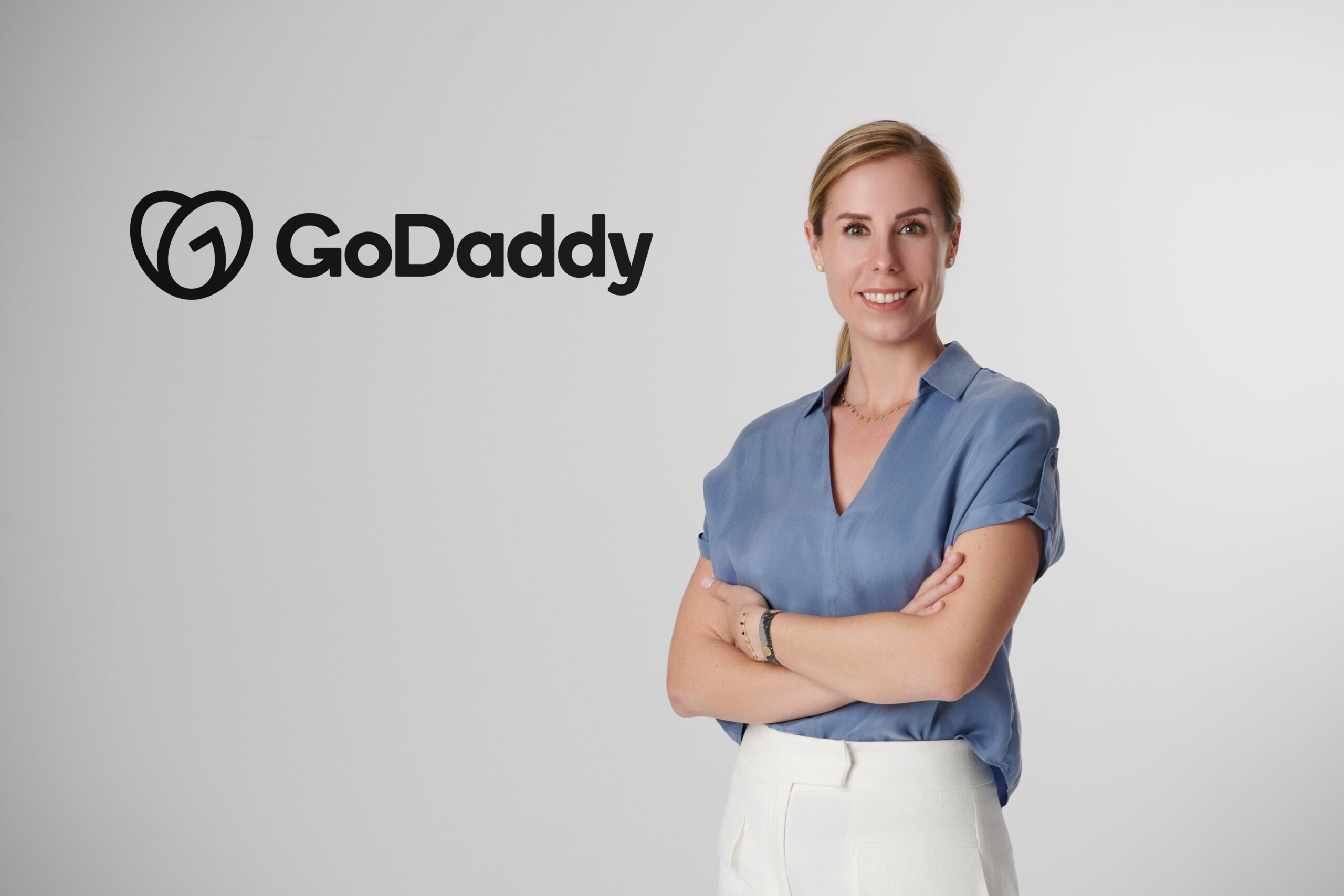 GoDaddy Brings .AI Domain Extension to the UAE