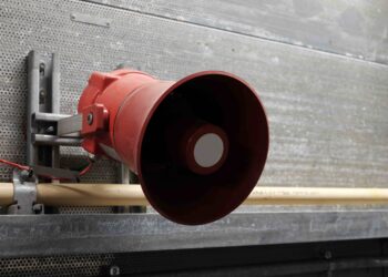 Unpacking network audio in hazardous industrial environments