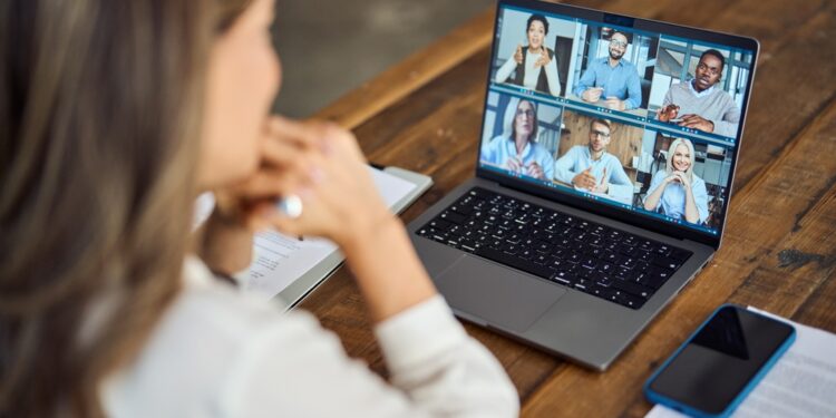 How to optimise hybrid work for SMBs
