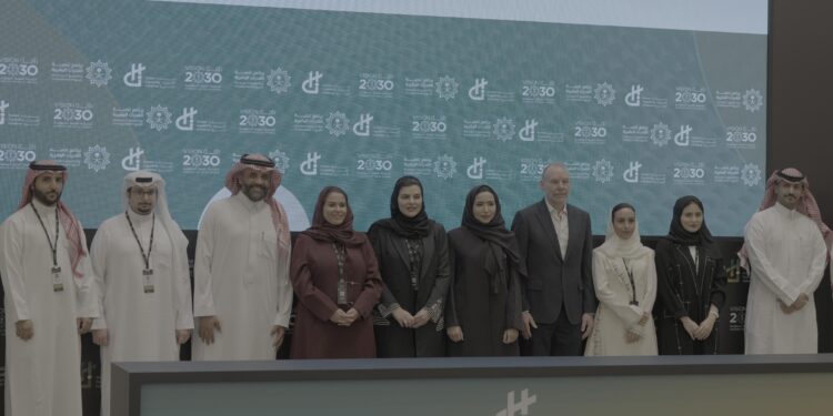 Oracle collaborates with Saudi Arabia’s MCIT and NeLC to train 50,000 Saudi nationals in AI