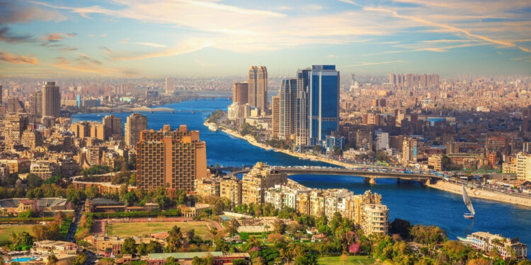 iscore partners with e& enterprise to pioneer AI-powered credit risk transformation in Egypt