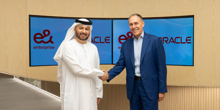 e& enterprise plans to launch OneCloud, powered by Oracle Alloy