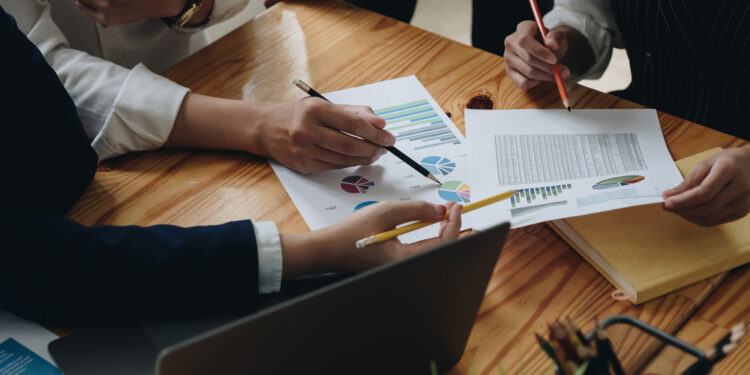 DXC launches AdvisoryX