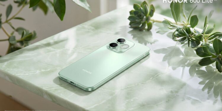 HONOR teases the upcoming HONOR 600 Lite