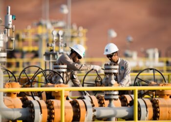 Emerson and Aramco deploy AI to drive global refinery efficiency gains