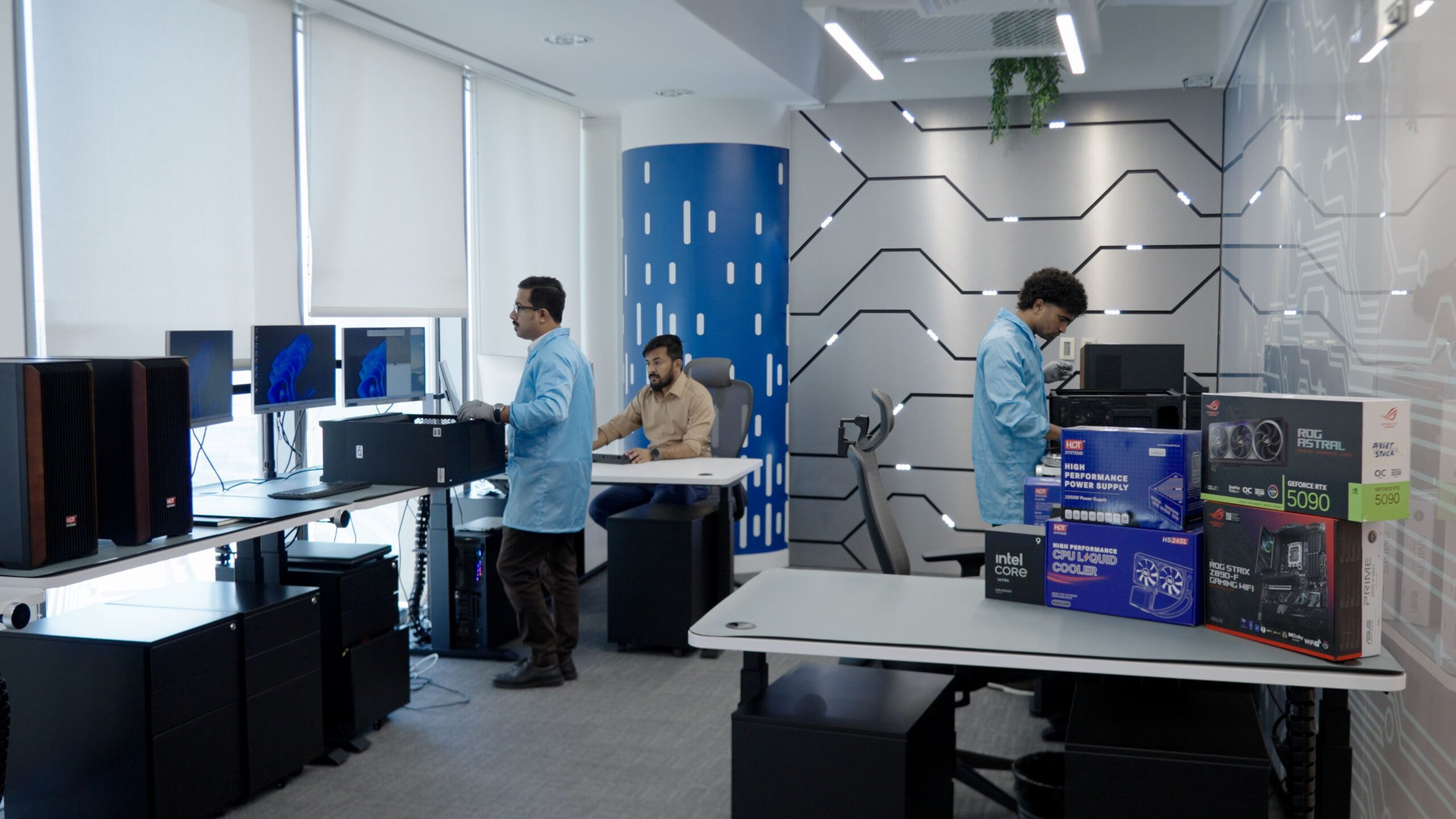 Omnix launches HOT Systems Innovation & Research Centre in Dubai | CXO Insight Middle East